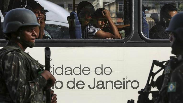 RÍO DE JANEIRO SE MILITARIZA COMO APOYO A LA SEGURIDAD DEL CARNAVAL CARIOCA