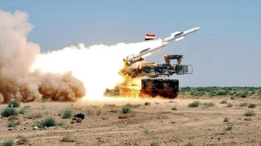 SIRIA LANZA MISILES CONTRA CAZAS ISRAELÍES