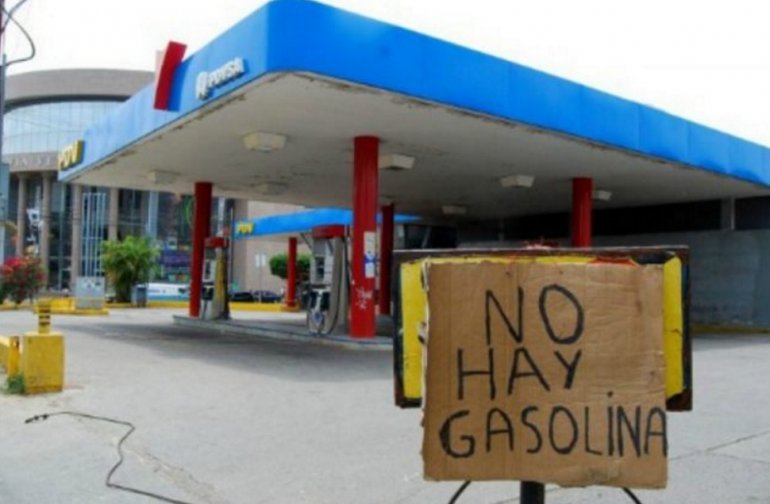 VENEZUELA SE QUEDA SIN GASOLINA