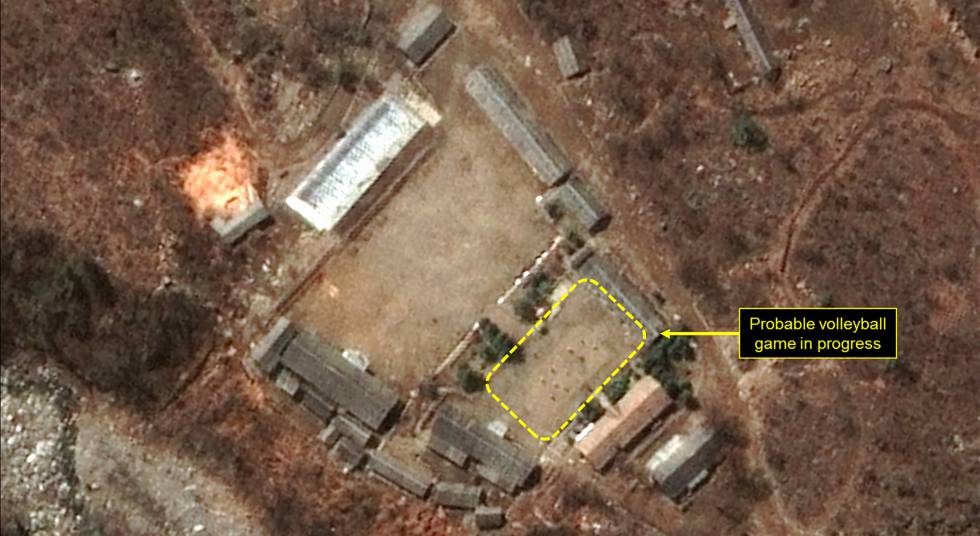 SOSPECHOSOS JUEGOS DE VOLEIBOL EN BASE NUCLEAR NORCOREANA