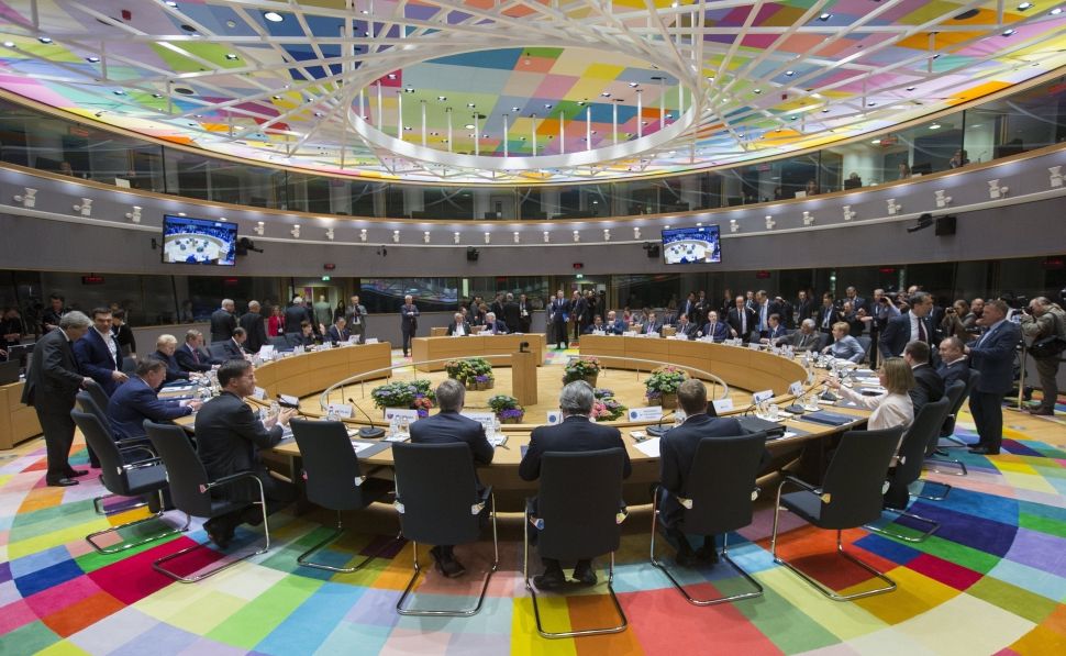 LOS 27 DE LA UNIÓN CONSIGUEN UNIRSE PARA IR EN CONTRA DEL REINO UNIDO