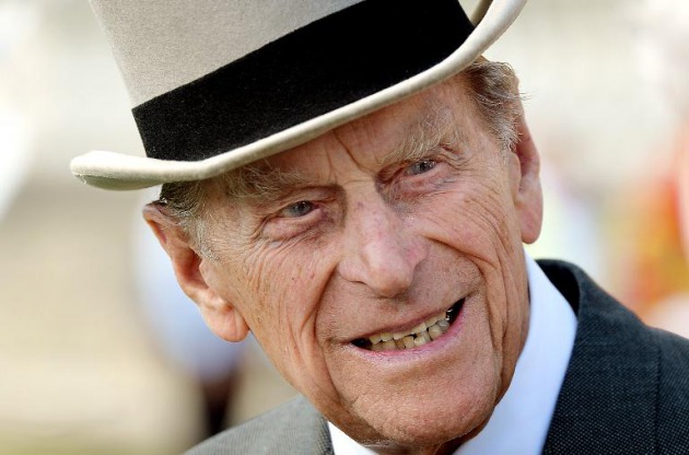 FELIPE DE EDIMBURGO SE JUBILA TRAS UNA VIDA DE DISFRUTE COMO CONSORTE DE ISABEL II