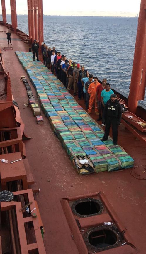 GOLPE AL NARCOTRÁFICO DE COCAÍNA