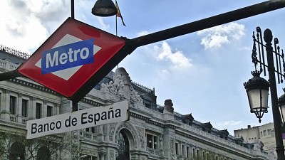 EN ESPAÑA ESTAMOS EMPEÑADOS HASTA LOS DIENTES