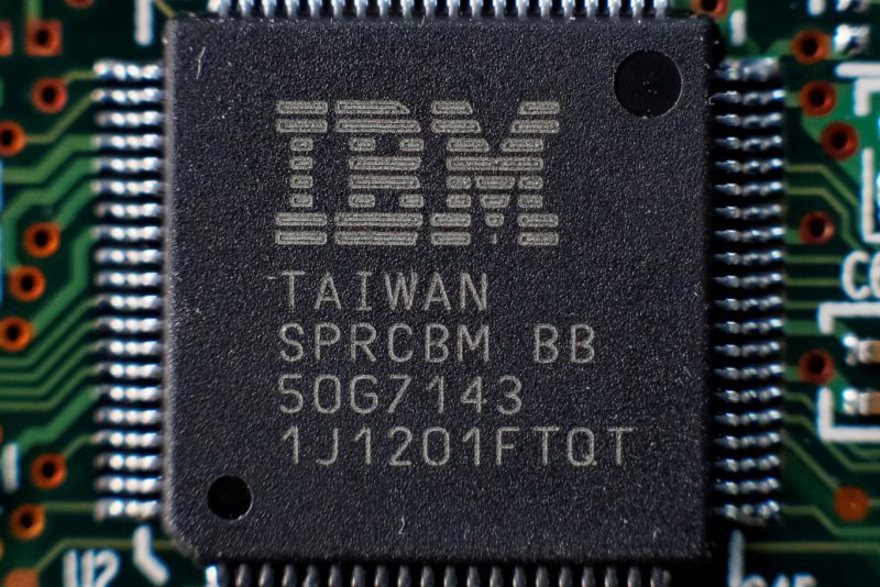 IBM PRESENTA EL TRANSISTOR DE 5NM, EL MÁS PEQUEÑO DEL MUNDO