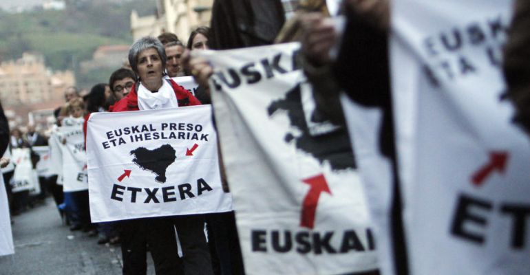 EPPK APRUEBA LA VÍA LEGAL PARA EL REAGRUPAMIENTO Y EXCARCELACIÓN DE PRESOS DE ETA