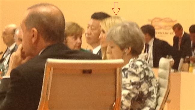 IVANKA TRUMP ES EL OJITO DERECHO (Y EL IZQUIERDO) DE SU PAPÁ