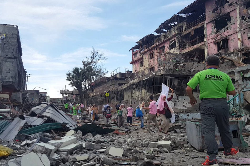 20170710 marawi ruins