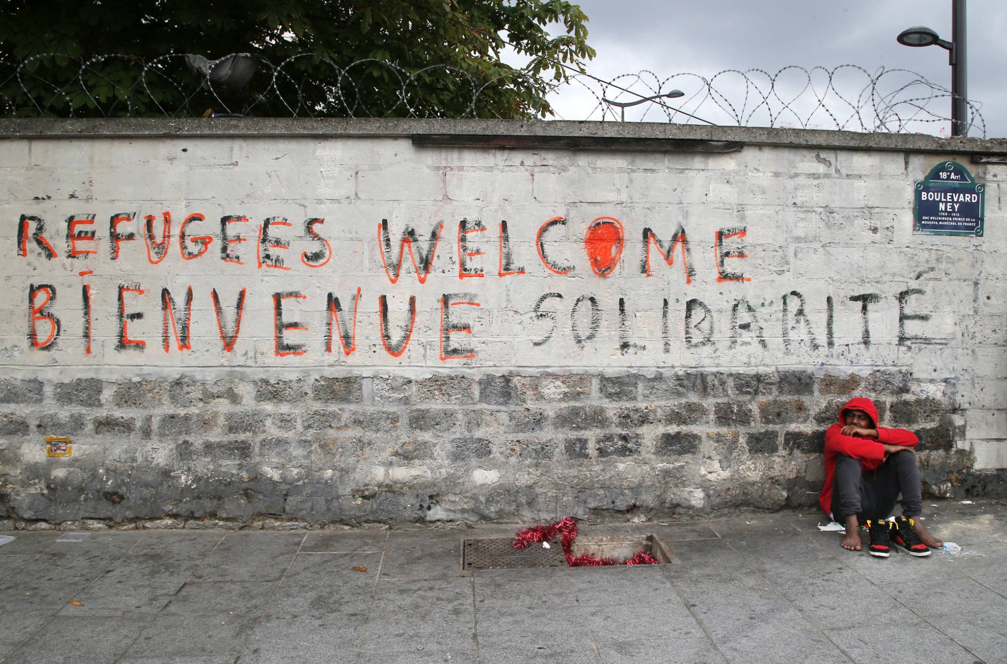 FRANCIA ACELERA EL DESARROLLO DE ASILO A REFUGIADOS