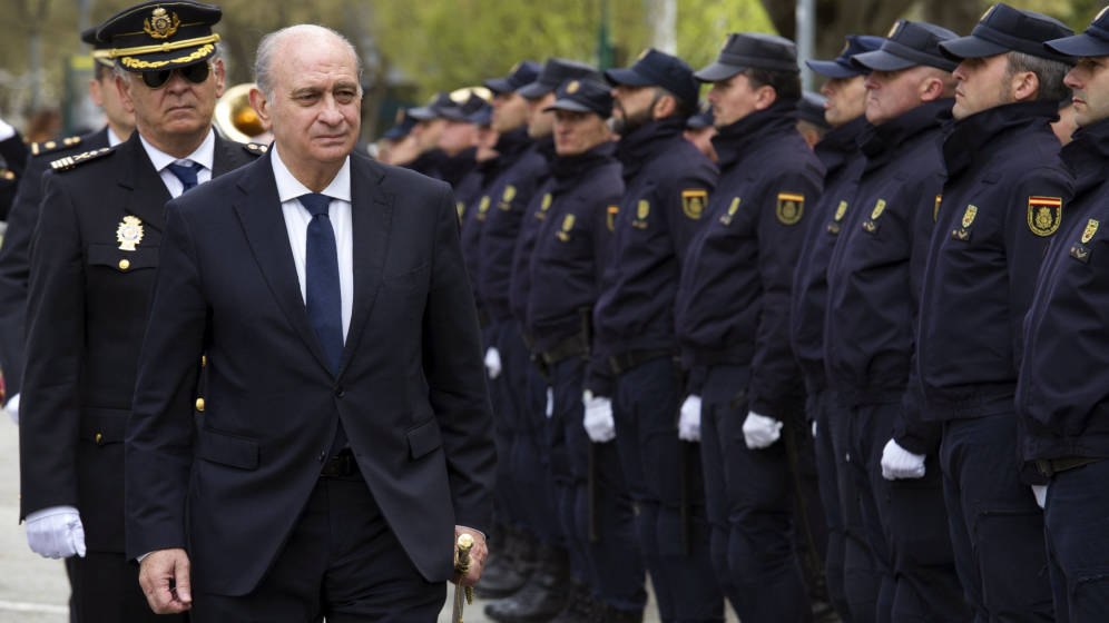 EL CONGRESO CONFIRMA LA POLICIA POLITICA DEL MINISTERIO DEL INTERIOR