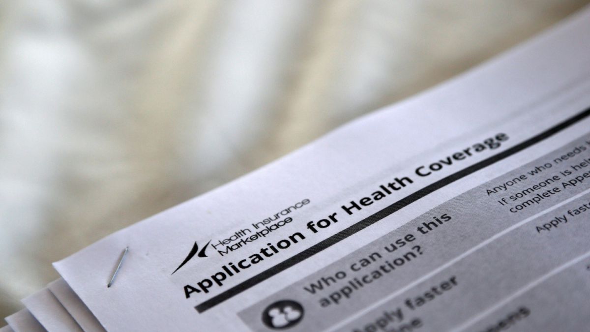 EL ‘OBAMACARE’ RESISTE