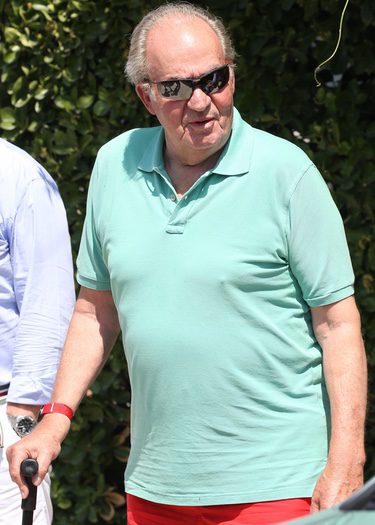 EL REY EMÉRITO ESPAÑOL VIVE A CUERPO DE REY