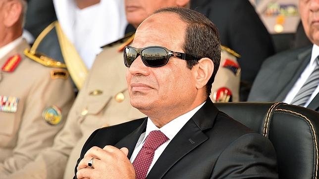 AL-SISI TAMPOCO QUIERE DEJAR SU SILLÓN PRESIDENCIAL