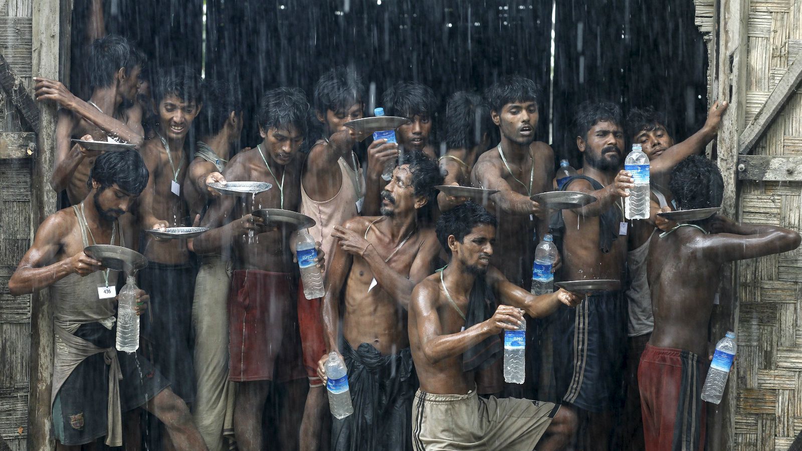 EL DRAMA DE LOS ROHINGYA CONTINÚA, ‘LA DAMA’ BIRMANA SIGUE SIN ELEVAR LA VOZ EN CONTRA