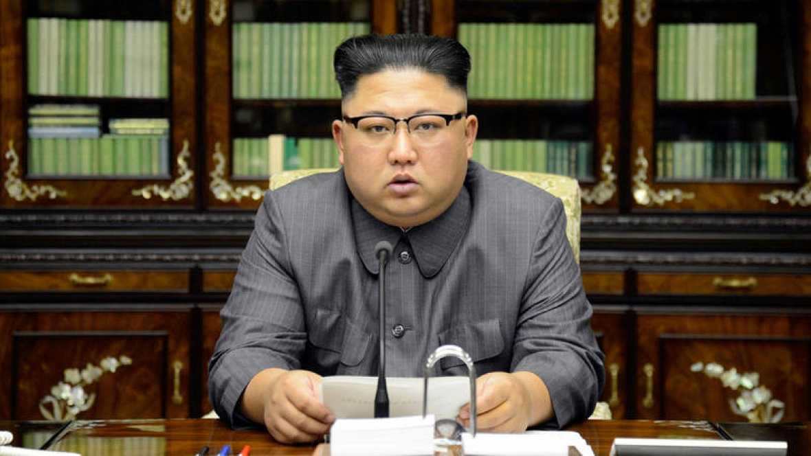 EL “ROCKET MAN” (KIM JONG-UN) LLAMA “VIEJO CHOCHO” A DONALD TRUMP