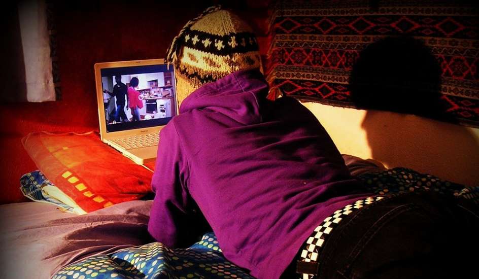 ADIÓS TV, HOLA PC