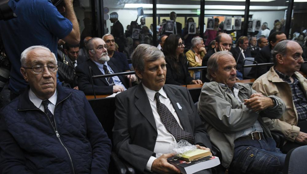 CONDENAS POR LOS “VUELOS DE LA MUERTE” EN ARGENTINA