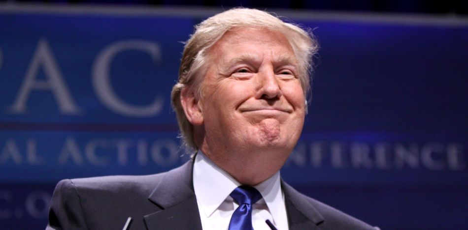 TRUMP CONSIGUE QUE SE APRUEBE LA MAYOR BAJADA DE IMPUESTOS DESDE RONALD REAGAN