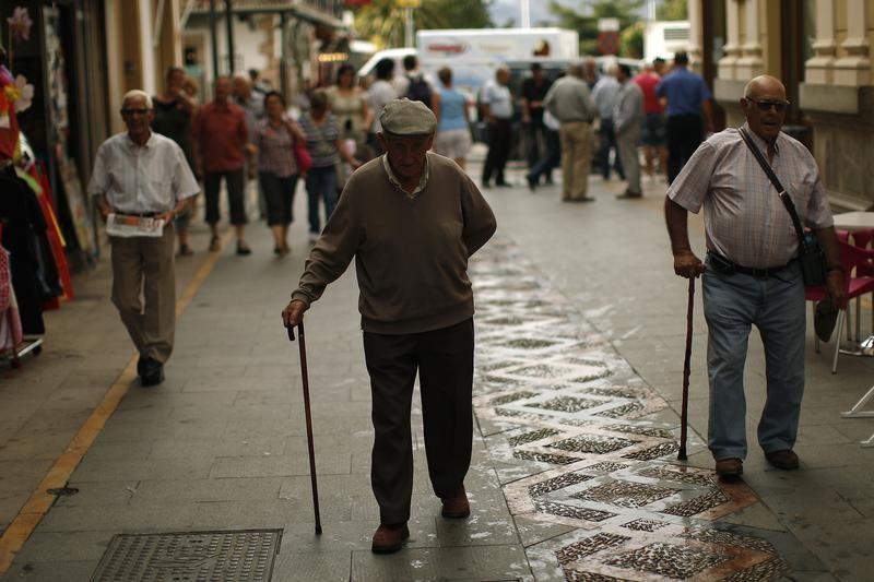 NECESITAMOS URGENTEMENTE INMIGRANTES
