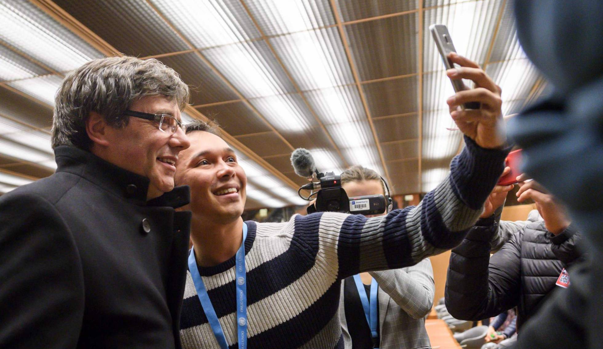 ÚLTIMA HORA: PUIGDEMONT, EN LIBERTAD