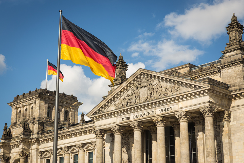 ALEMANIA Y LAMELA: GOBIERNOS Y JUECES