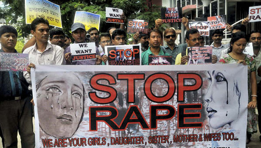 INDIA SIGUE CONMOCIONADA POR LA VIOLENCIA SOBRE MENORES