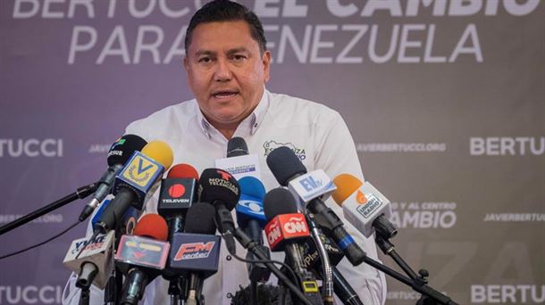 JAVIER BERTUCCI, OTRO “OPOSITOR” PARA MADURO EL 20-M