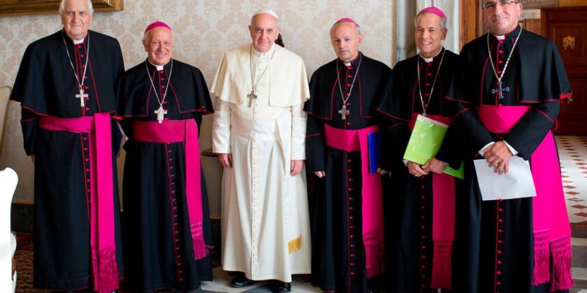 LOS OBISPOS CHILENOS LLAMADOS A CAPÍTULO AL VATICANO