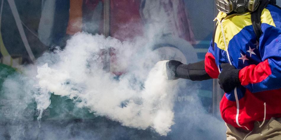 CARACAS: 17 JOVENES MUERTOS EN UNA FIESTA DE GRADUACIÓN