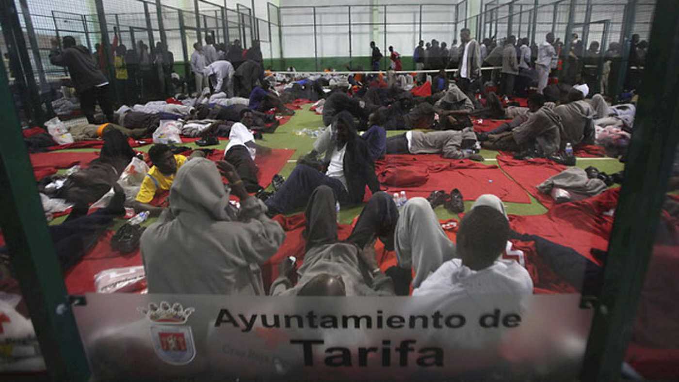 TARIFA: SOLIDARIDAD SIN FOTOS, NI TAQUÍGRAFOS