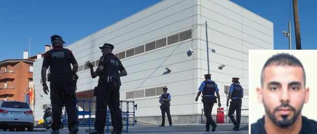 BARCELONA: SE CONSIDERA ATENTADO TERRORISTA EL ATAQUE A UNA COMISARIA