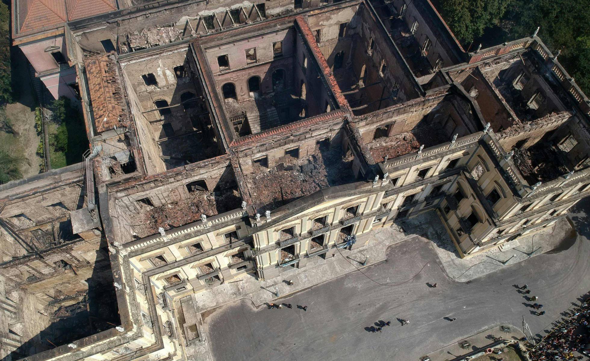 UN INCENDIO CONSUME EL MUSEO DE RIO DE JANEIRO