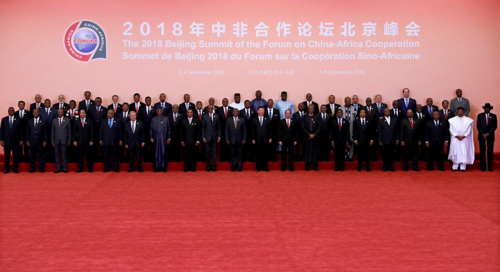 SORPRESA: ¡EN CHINA Y AFRICA NO HAY MUJERES! ¿O SI?