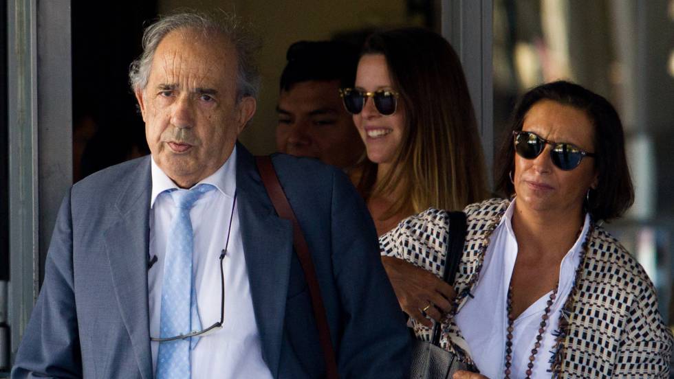UNIVERSIDAD REY JUAN CARLOS: DESCONTROL TOTAL