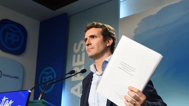LA FISCALÍA DEL SUPREMO SALVA A CASADO