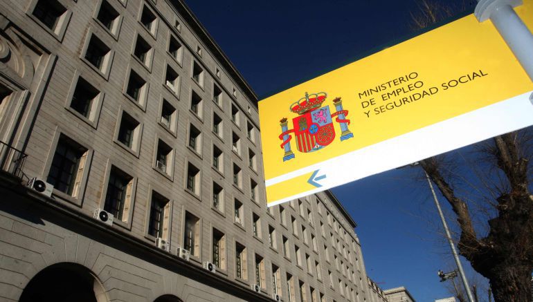 NOS SOBRAN 1500 MILLONES DEDICADOS A “FORMACIÓN”