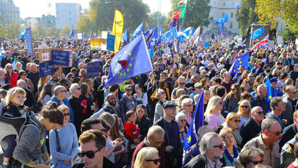 ¿LOS INGLESES NO QUIEREN AHORA EL BREXIT?