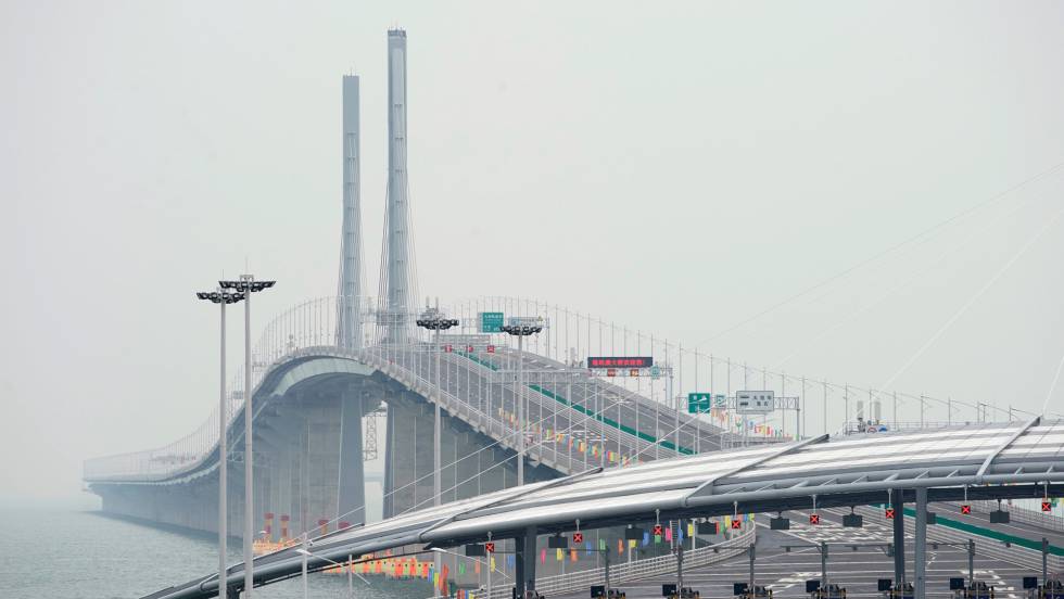 FELICITACIONES A LA REPÚBLICA POPULAR CHINA POR SU PUENTE