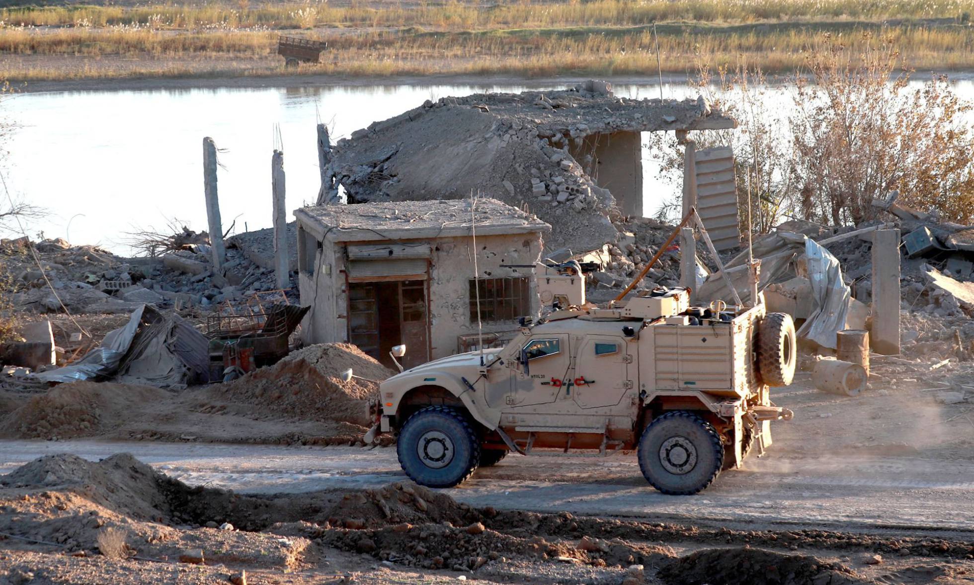 ESTADOS UNIDOS SE VA DE SIRIA