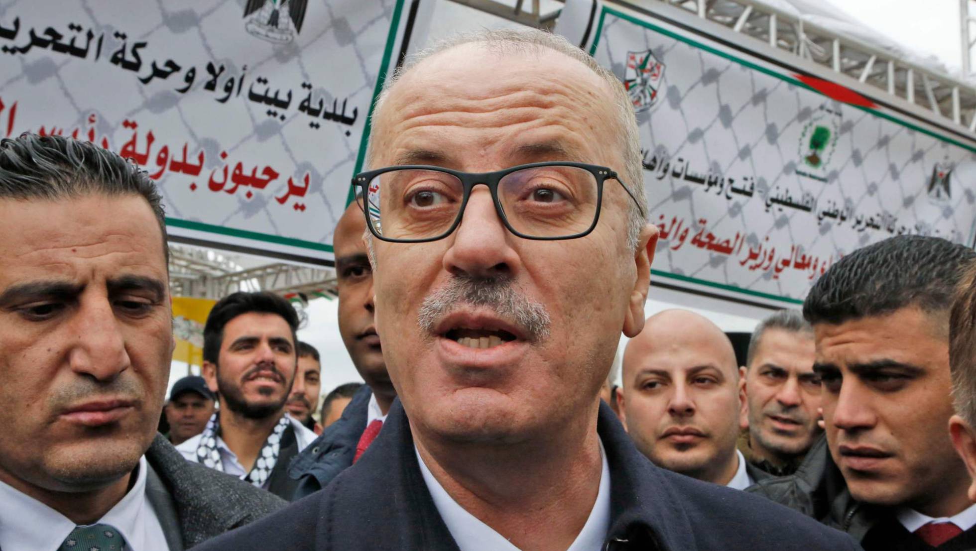 LOS PALESTINOS SE FRACTURAN