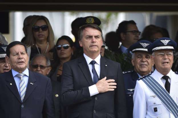 PRONTO EMPIEZA A DAR EL “CANTE” SEÑOR BOLSONARO