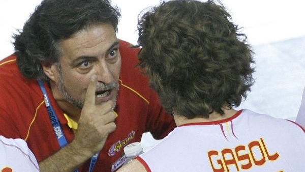 SANCHEZ TIENE UN OJO…. PILLAN A SU PRE-CANDIDATO A MADRID