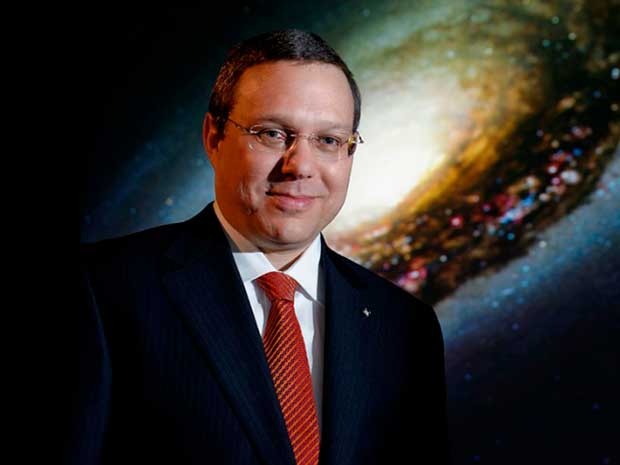“LOS ALIENÍGENAS SE ACERCAN”: Y EL QUE LO DICE NO ES TONTO