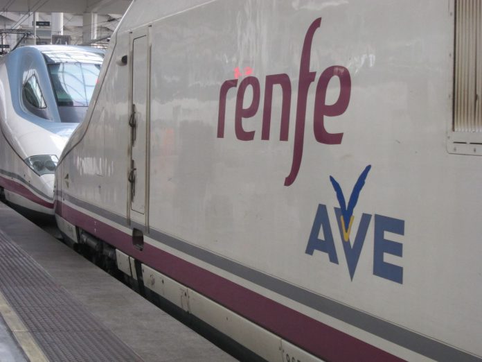 EL AVE: ¿CÓMO PUEDE ROBARSE TANTO?