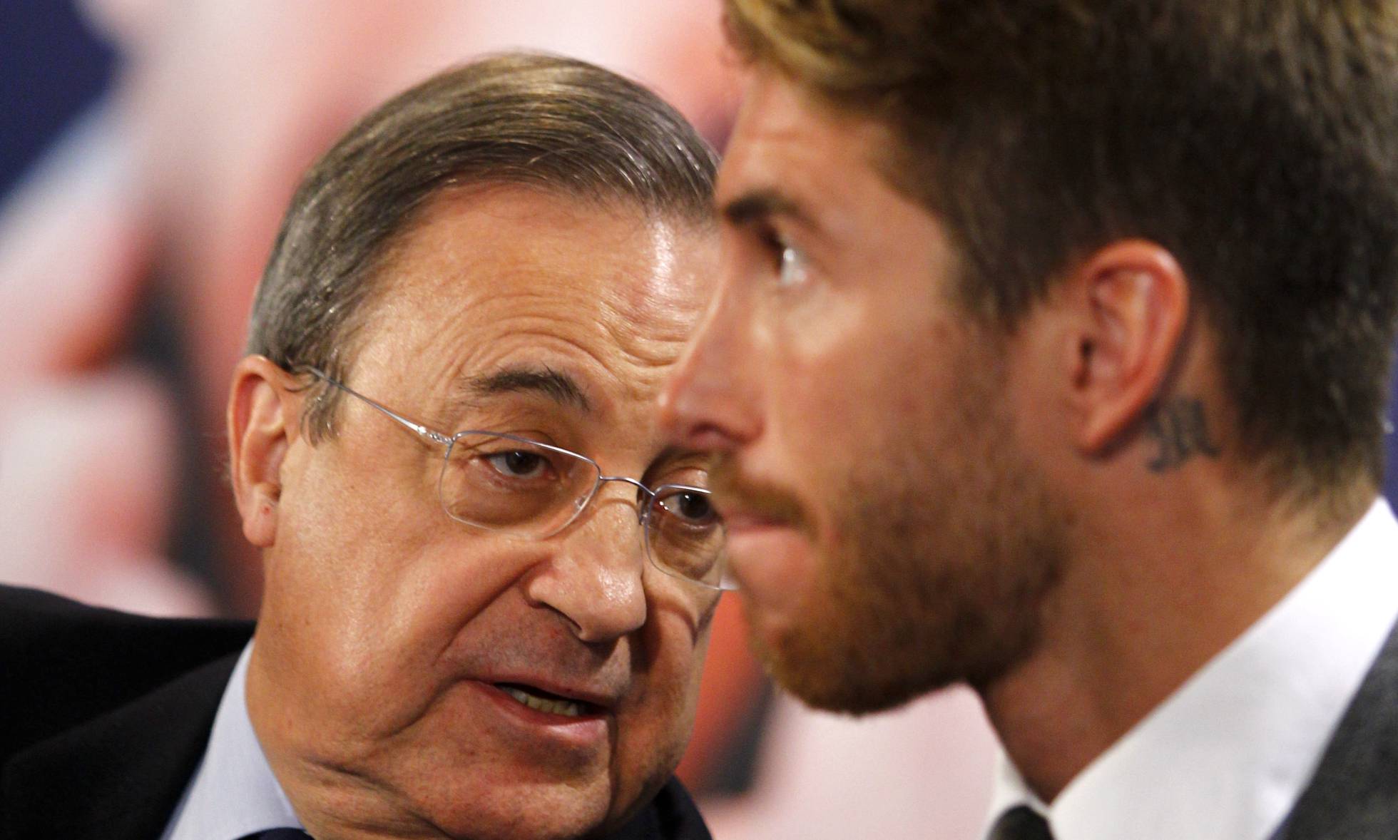 EL REAL MADRID: ¡SI DON SANTIAGO LEVANTARA LA CABEZA….!