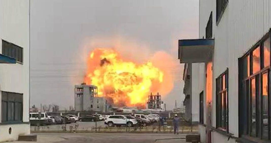NUEVA EXPLOSION DE UNA PLANTA QUÍMICA EN CHINA
