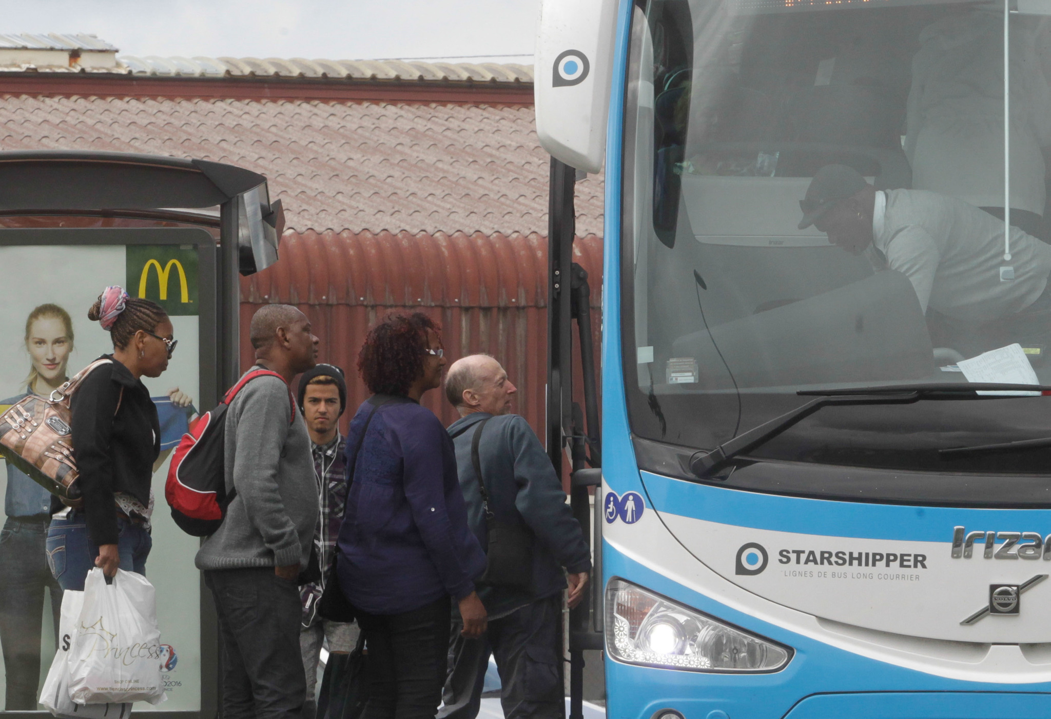 IRÚN: TRAFICO DE INMIGRANTES