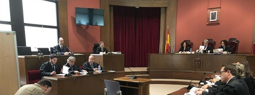 Joaquin Benitez banquillo acusados EDIIMA20190326 0095 3