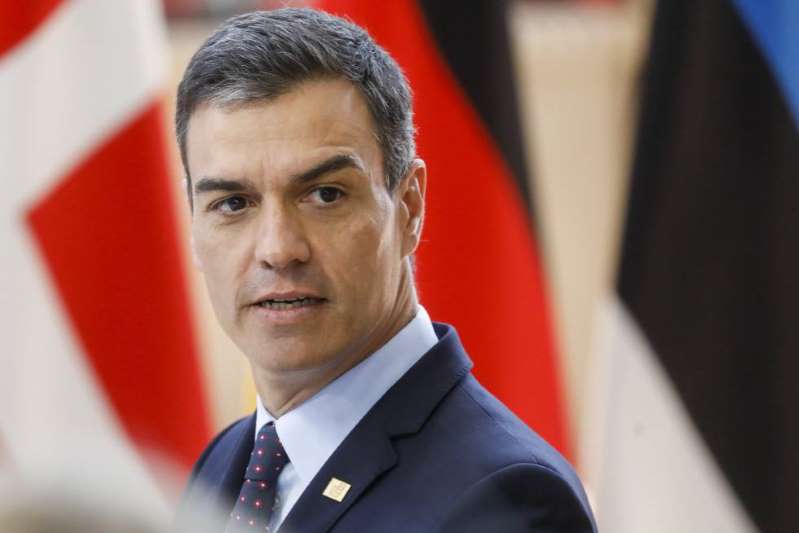 SÁNCHEZ…