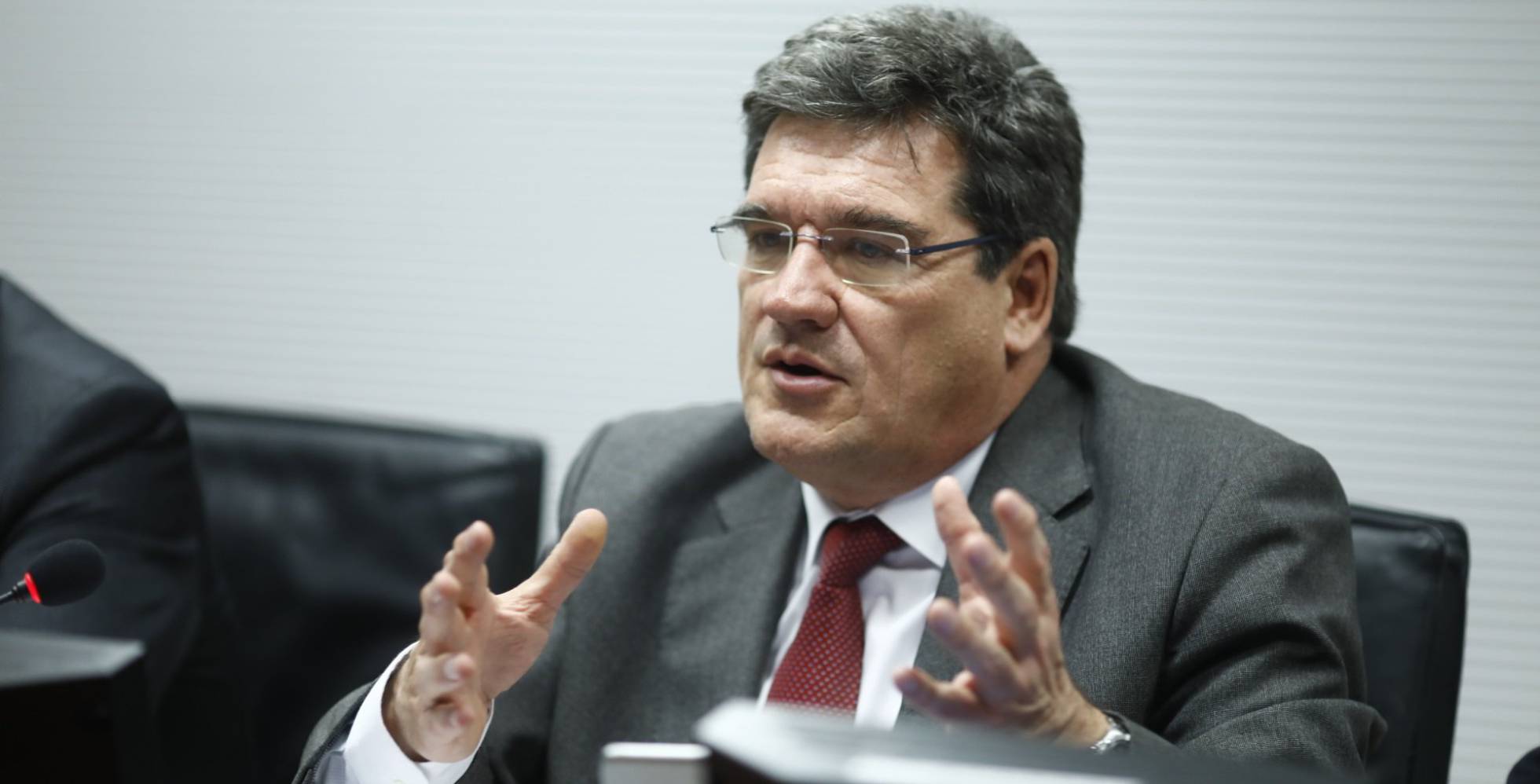 SUBVENCIONES EN ESPAÑA: EL AMIGUISMO CAPITALISTA NOS LLEVA AL DETERIORO CONVIVENCIAL